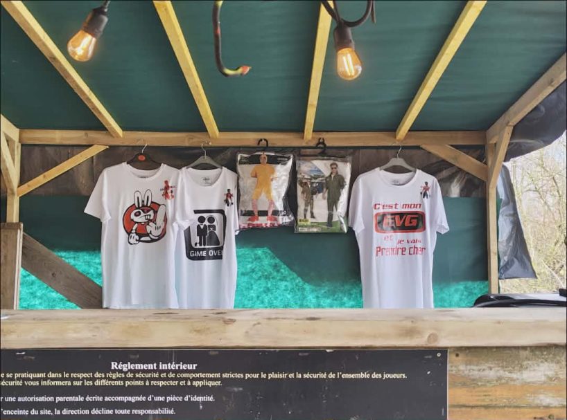 vente de costume et t-shirts souvenir pour votre evg/evjf vente de costume et t-shirts souvenir pour votre evg/evjf